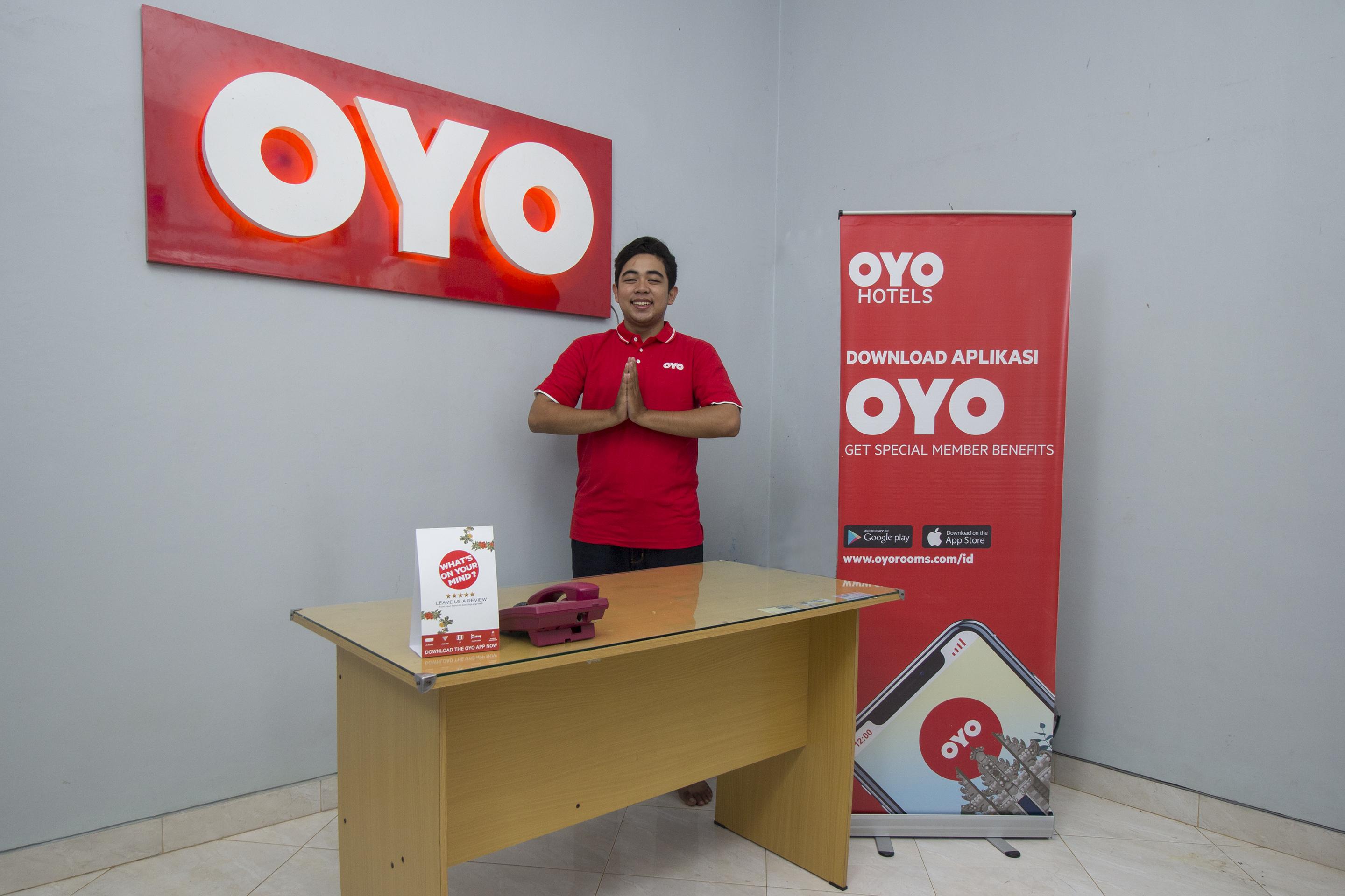 Oyo 572 Omah Gedongkuning Syariah Homestay Джокякарта Екстериор снимка